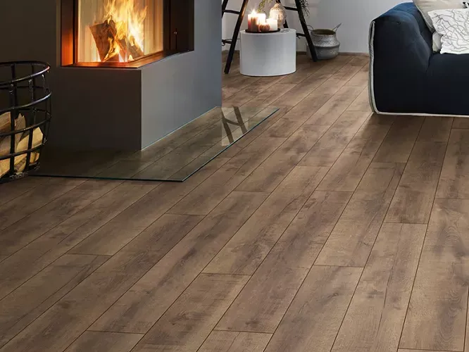 Panele podłogowe Kronospan Dąb Antique Volcano 8mm AC4 struktura drewna fazowanie – zdjęcie 2