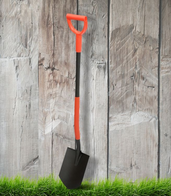 Szpadel ostry 130cm stal hartowana trzonek kompozytowy z włóknem szklanym 2kg do twardej gleby