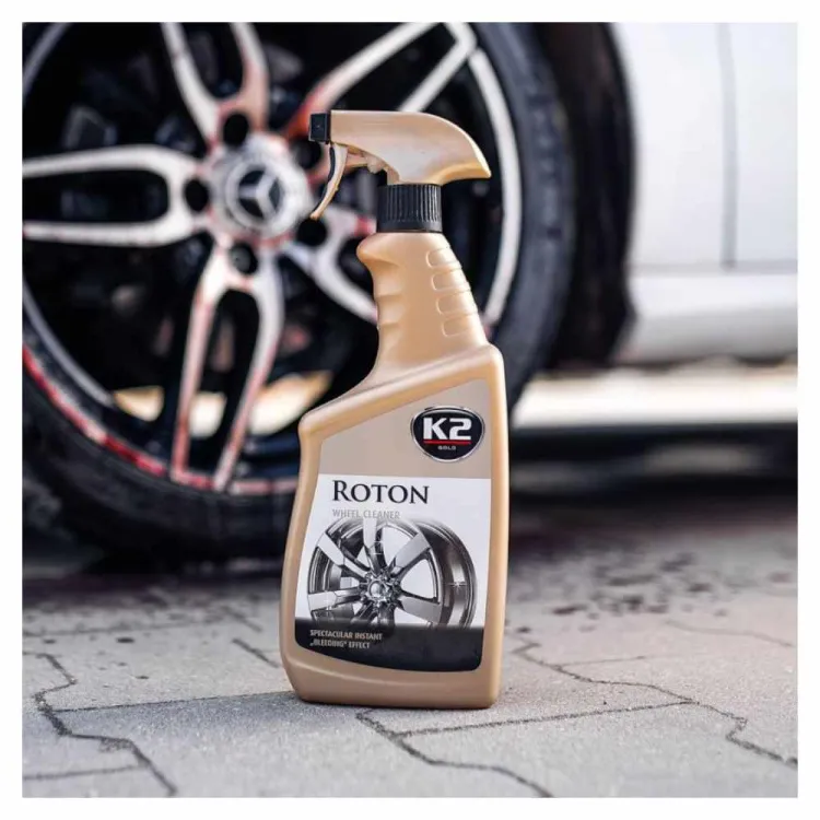 Płyn do mycia felg bez szorowania krwawa felga spray 700ml K2 Roton